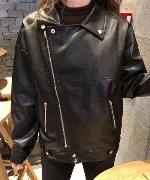 SEN TOKYO(セントーキョー)の「定番メインアウター。オーバーサイズダブルライダースジャケット(ライダースジャケット・レディース・ブラック・FREE)」の2枚目の写真