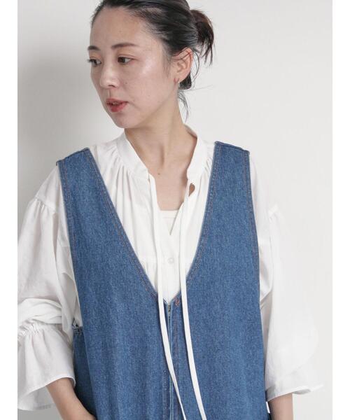 sm2rhythm（サマンサモスモスリズム）の「キャンディースリーブギャザーブラウス（シャツ/ブラウス・レディース・オフホワイト/サックスブルー/ブラック・F）」の2枚目の写真