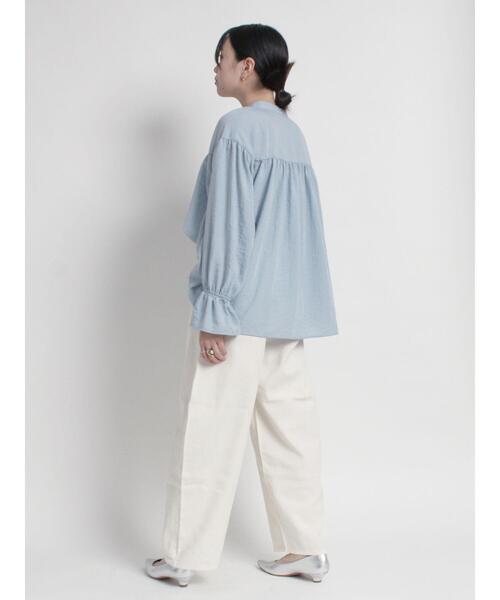 sm2rhythm（サマンサモスモスリズム）の「キャンディースリーブギャザーブラウス（シャツ/ブラウス・レディース・オフホワイト/サックスブルー/ブラック・F）」の11枚目の写真