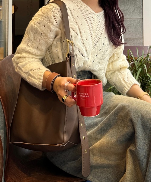 efill（エフィル）の「スクエア ショルダーバッグ（ショルダーバッグ・レディース・モカ・FREE）」の16枚目の写真