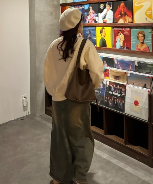 efill（エフィル）の「スクエア ショルダーバッグ（ショルダーバッグ・レディース・モカ・FREE）」の17枚目の写真