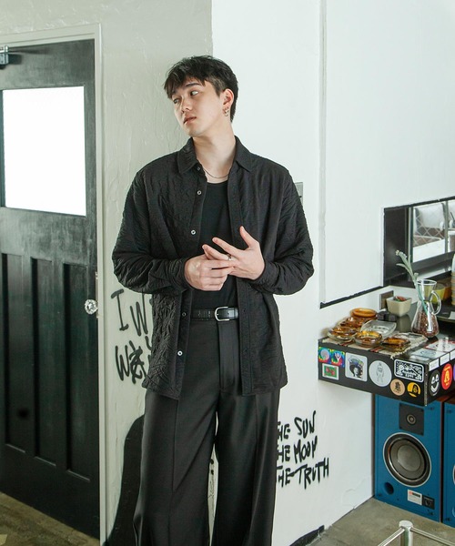 ZIP FIVE -White Line-（ジップファイブホワイトライン）の「【White Line】 カット ジャガード シャツ（シャツ/ブラウス・メンズ・ブラック/グレイッシュベージュ/ブラウン・SMALL/MEDIUM/LARGE）」の9枚目の写真