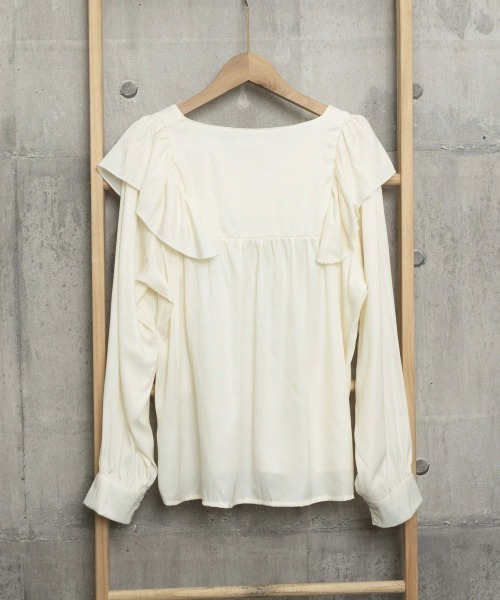 Miniministore(ミニミニストア)の「ラッフルブラウス韓国風 レディース 長袖(シャツ/ブラウス・レディース・ブラック/アイボリー・FREE)」の9枚目の写真