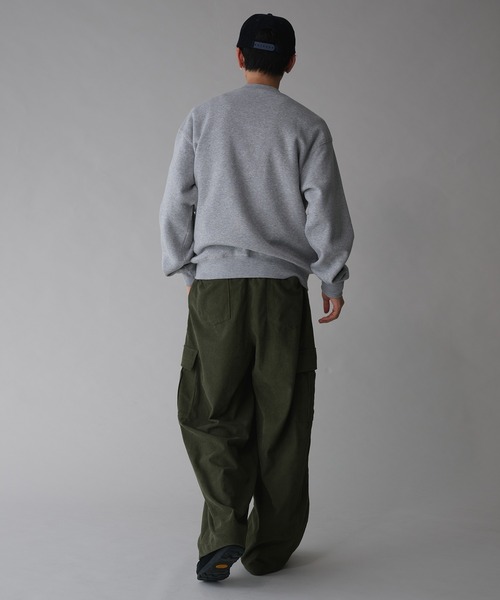 Adoon plain（アドーンプレーン）の「コーデュロイワイドカーゴパンツ（カーゴパンツ・メンズ・カーキ/アイボリー・LARGE/MEDIUM）」の8枚目の写真