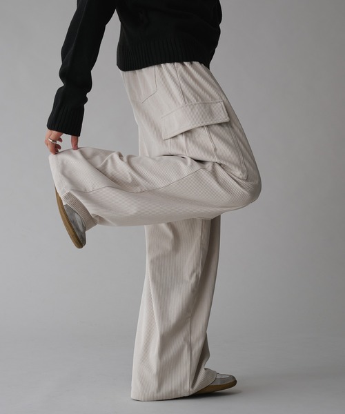 Adoon plain（アドーンプレーン）の「コーデュロイワイドカーゴパンツ（カーゴパンツ・メンズ・カーキ/アイボリー・LARGE/MEDIUM）」の21枚目の写真