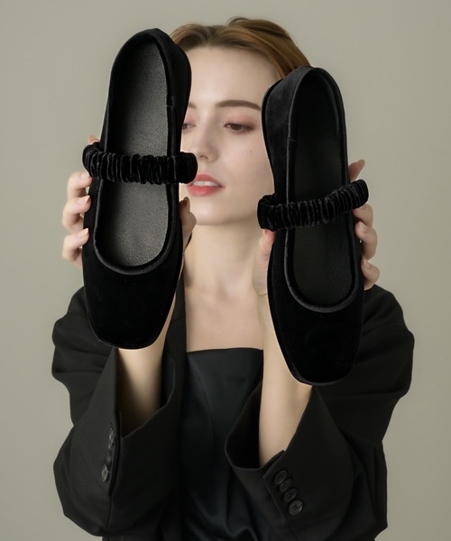 miya★ ⭐︎ザロウ Elastic Ballet バレエシューズ Elastic Ballet スリッパ レザー ブラック – The Row