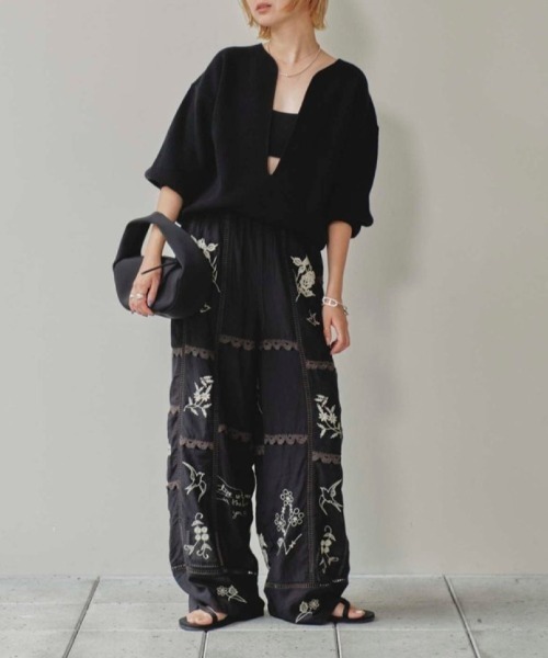TODAYFUL(トゥデイフル)の「TODAYFUL Bonding Wrap Bag ボンディングラップバッグ/12511018(ハンドバッグ・レディース・ブラック・ONE SIZE)」の8枚目の写真