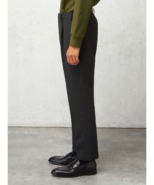 TRANS CONTINENTS（トランスコンチネンツ）の「TRANS CONTINENTS　キャリーマン　ジャージセットアップパンツ　グレー/ブラウン/カー（スラックス・メンズ・チャコールグレー/ブラウン/カーキ・S/M/L/LL）」の7枚目の写真