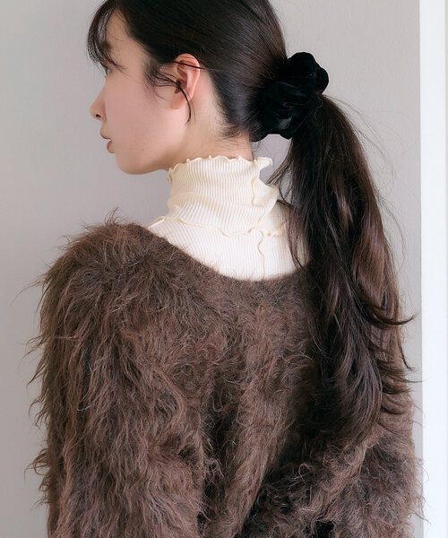 Kastane(カスタネ)の「シャギークロップドカーディガン(カーディガン/ボレロ・レディース・グレー/レモンイエロー/アイボリー/ブラウン・FREE)」の19枚目の写真