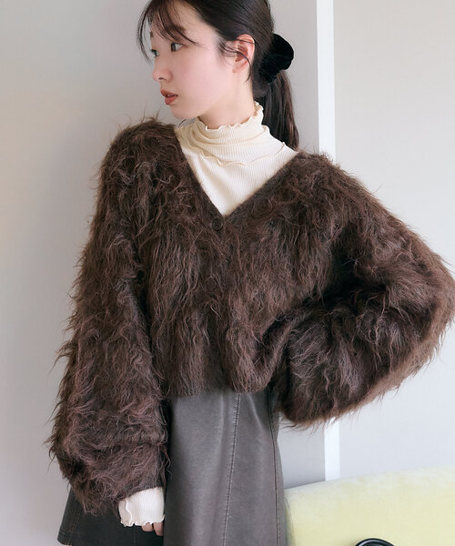 Kastane(カスタネ)の「シャギークロップドカーディガン(カーディガン/ボレロ・レディース・グレー/レモンイエロー/アイボリー/ブラウン・FREE)」の18枚目の写真