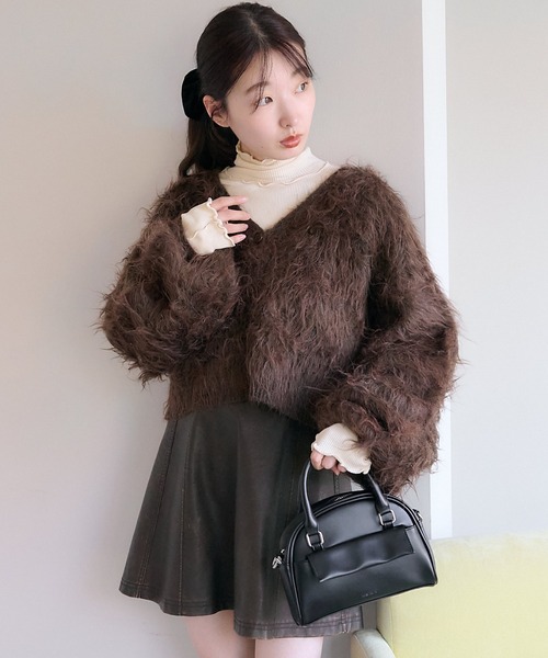 Kastane(カスタネ)の「シャギークロップドカーディガン(カーディガン/ボレロ・レディース・グレー/レモンイエロー/アイボリー/ブラウン・FREE)」の6枚目の写真