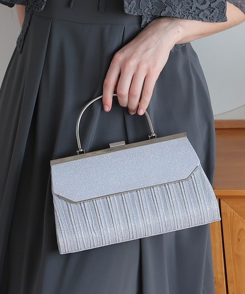 haremode（ハレモード）の「ラメプリーツハンドル付きパーティーバッグ（クラッチバッグ・レディース・シルバー/ブラック/ベージュ・FREE）」の16枚目の写真