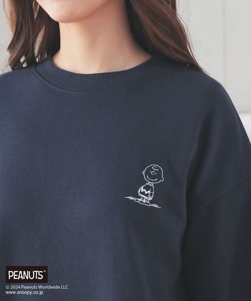 Honeys（ハニーズ）の「スヌーピー／トレーナー（スウェット・レディース・ピンク/アイボリー/ネイビー/スミクロ・S/M/LL/L）」の4枚目の写真