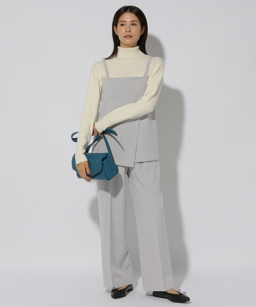 Elura(エルーラ)の「スリムウォームセミフレアパンツ/249467(その他パンツ・レディース・ブラック系その他/ブラウン系その他/ダークネイビー/ライトグレー・FREE(S)/LARGE/MEDIUM/X-LARGE)」の11枚目の写真