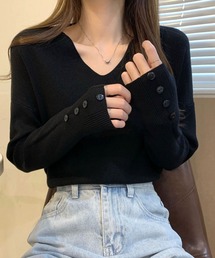 飾り袖ボタン長袖Vネックリブニット