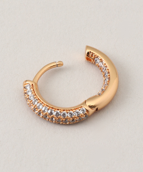 FRAMeWORK(フレームワーク)の「LUVAJ THE REVERSIBLE AMALFI HOOP(ピアス(両耳用)・レディース・ゴールド・FREE)」の3枚目の写真