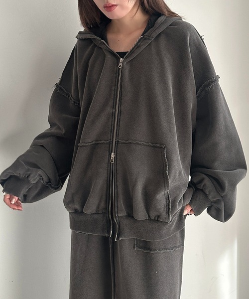 apres jour mignon(アプレジュールミニョン)の「切り替えピグメントパーカー【ZOZOTOWN限定アイテム】(パーカー・レディース・ピンク/ベージュ/杢グレー/ブラック・フリー/X-LARGE)」の7枚目の写真