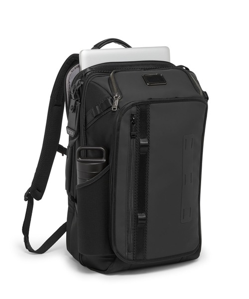 TUMI（トゥミ）の「ALPHA BRAVO 「デトリック」バックパック（A4/PC17インチまで対応）（バックパック/リュック・メンズ・ブラック・FREE）」の5枚目の写真