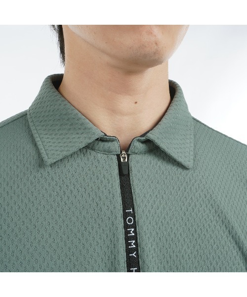 TOMMY HILFIGER GOLF（トミー ヒルフィガー ゴルフ）の「ﾘﾝｸｽｼﾞｬｶﾞｰﾄﾞ 半袖ﾊｰﾌZIP（ポロシャツ・メンズ・ホワイト/オリーブ/ブラック・L/M/LL）」の14枚目の写真