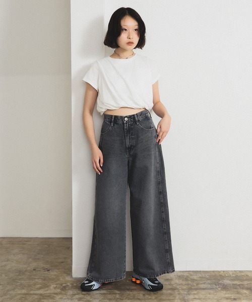 Ray BEAMS(レイビームス)の「オーバーダイ デニム パンツ(デニムパンツ・レディース・ブルー系その他4/ダークブラウン・1/0)」の8枚目の写真