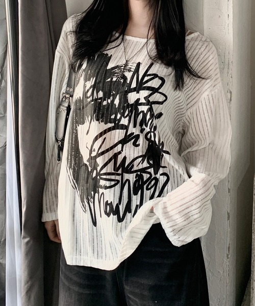 lilful(リルフル)の「透かし編み ロゴプリント オーバーサイズ ロンT(Tシャツ/カットソー・レディース・ブラック/ホワイト・L/M)」の20枚目の写真