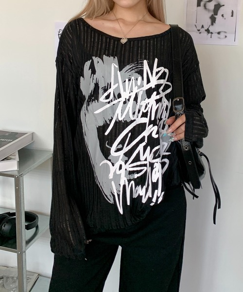 lilful(リルフル)の「透かし編み ロゴプリント オーバーサイズ ロンT(Tシャツ/カットソー・レディース・ブラック/ホワイト・L/M)」の7枚目の写真
