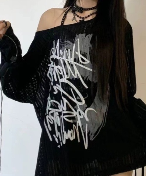 lilful(リルフル)の「透かし編み ロゴプリント オーバーサイズ ロンT(Tシャツ/カットソー・レディース・ブラック/ホワイト・L/M)」の19枚目の写真