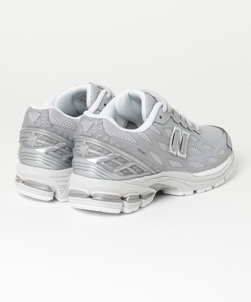 NEW BALANCE（ニューバランス）の「New Balance U1906WFE / ニューバランス U1906WFE【SP】（スニーカー・メンズ・シルバー・23.5cm/24.0cm/24.5cm/25.0cm/26.0cm/26.5cm/27.0cm/27.5cm/28.0cm/28.5cm/23.0cm）」の2枚目の写真