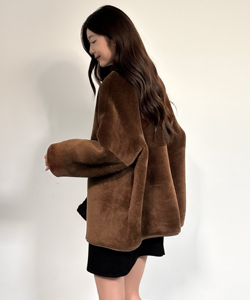 2WAYリバーシブルノーカラーコート（フェイクムートン/ボア