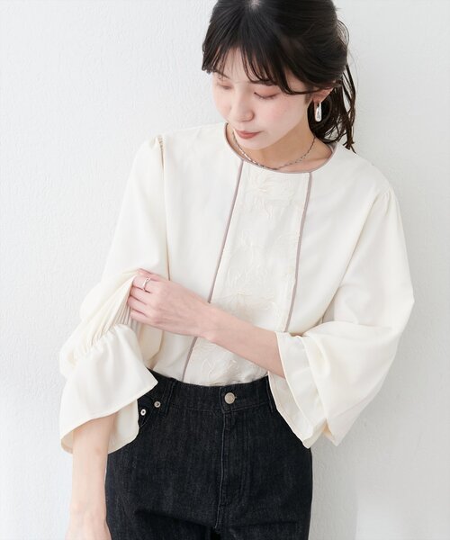 natural couture（ナチュラルクチュール）の「フロントレース使いキャンディ袖ブラウス（シャツ/ブラウス・レディース・ピンク/グレー/アイボリー/グレイッシュベージュ・FREE）」の20枚目の写真