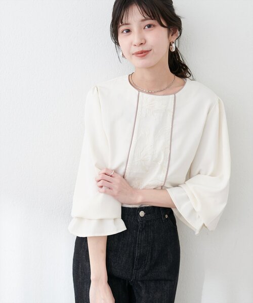 natural couture（ナチュラルクチュール）の「フロントレース使いキャンディ袖ブラウス（シャツ/ブラウス・レディース・ピンク/グレー/アイボリー/グレイッシュベージュ・FREE）」の5枚目の写真