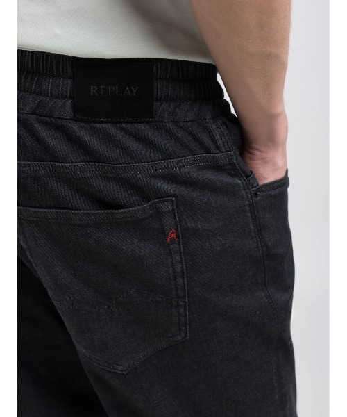 REPLAY(リプレイ)の「リラックステーパードLANNY Touch denim(デニムパンツ・メンズ・ブラック・W28xL30/W30xL30/W32xL30/W34xL30/W33xL30/W31xL30/W29xL30/W36xL30)」の6枚目の写真