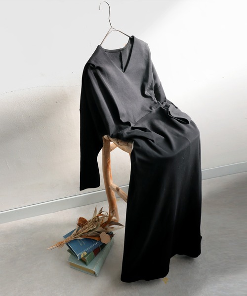 antiqua（アンティカ）の「カットソーワンピース（ワンピース・レディース・ブラック・ONESIZE）」の6枚目の写真