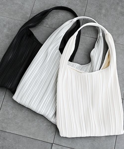 GALLEST（ギャレスト）の「ワンハンドルプリーツバッグ（トートバッグ・レディース・ホワイト/ブラック/シルバー・00）」の20枚目の写真