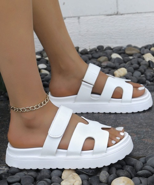 H.TOKYO（エイチトウキョウ）の「コンフォートサンダル（サンダル・レディース・ブラック/オレンジ/ホワイト・36/38/40）」の4枚目の写真