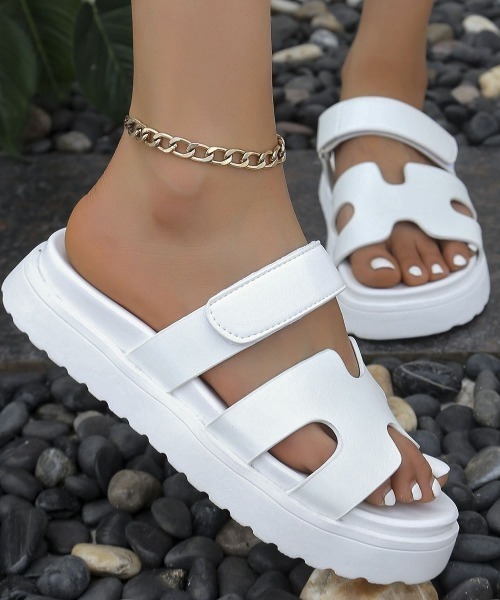 H.TOKYO（エイチトウキョウ）の「コンフォートサンダル（サンダル・レディース・ブラック/オレンジ/ホワイト・36/38/40）」の5枚目の写真