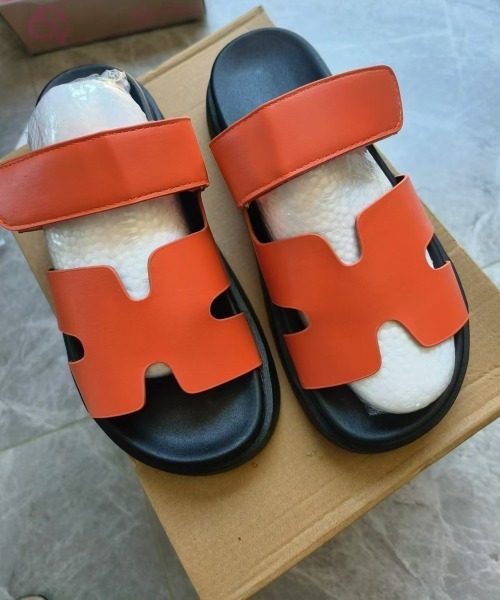 H.TOKYO（エイチトウキョウ）の「コンフォートサンダル（サンダル・レディース・ブラック/オレンジ/ホワイト・36/38/40）」の7枚目の写真