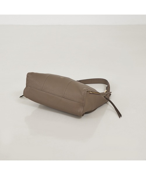 LOWELL things（ロウェル　シングス）の「Valley/かがりレザーワンショルダー（トートバッグ・レディース・ライトグレー/ブラック/グレー/アイボリー・フリー）」の15枚目の写真