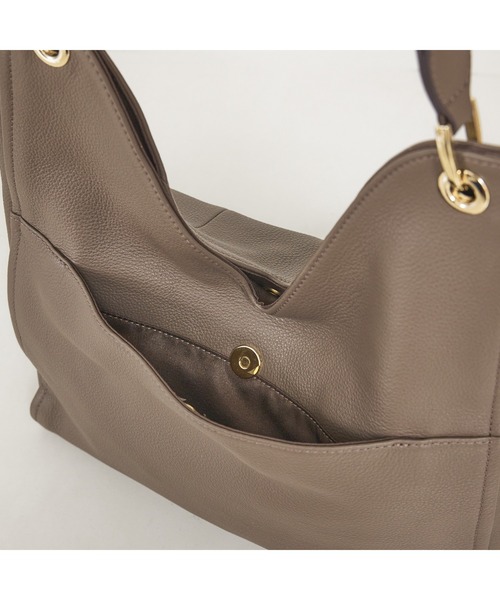 LOWELL things（ロウェル　シングス）の「Valley/かがりレザーワンショルダー（トートバッグ・レディース・ライトグレー/ブラック/グレー/アイボリー・フリー）」の18枚目の写真