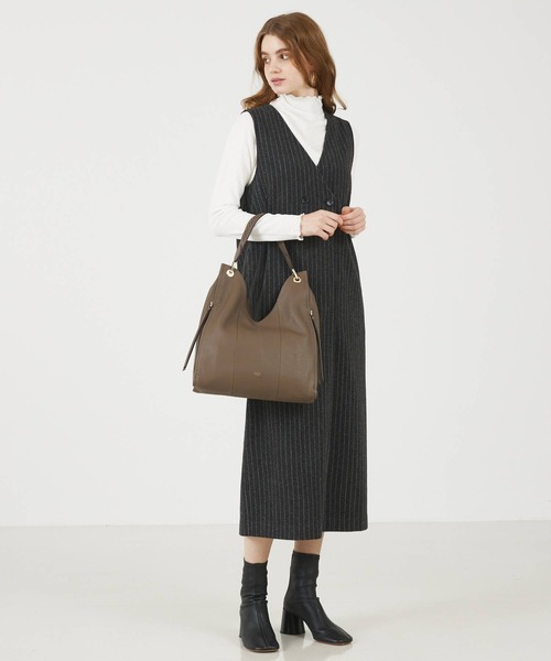 LOWELL things（ロウェル　シングス）の「Valley/かがりレザーワンショルダー（トートバッグ・レディース・ライトグレー/ブラック/グレー/アイボリー・フリー）」の7枚目の写真