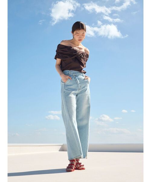 LAGUNAMOON（ラグナムーン）の「2WAYタックオフショルブラウス（シャツ/ブラウス・レディース・ブラウン/ホワイト/ミント・FREE）」の5枚目の写真