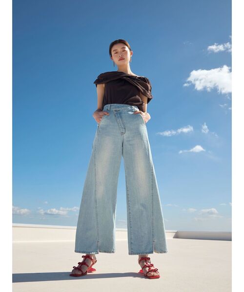 LAGUNAMOON（ラグナムーン）の「2WAYタックオフショルブラウス（シャツ/ブラウス・レディース・ブラウン/ホワイト/ミント・FREE）」の7枚目の写真