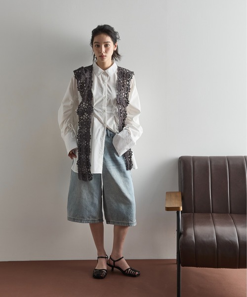 THE YOn（ザヨン）の「フラワークロシェストラップフーディーバラクラバ（ニットキャップ/ビーニー・レディース・ブラック/アイボリー/チャコールグレー・FREE）」の7枚目の写真