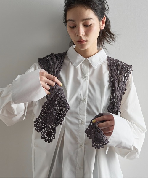 THE YOn（ザヨン）の「フラワークロシェストラップフーディーバラクラバ（ニットキャップ/ビーニー・レディース・ブラック/アイボリー/チャコールグレー・FREE）」の15枚目の写真