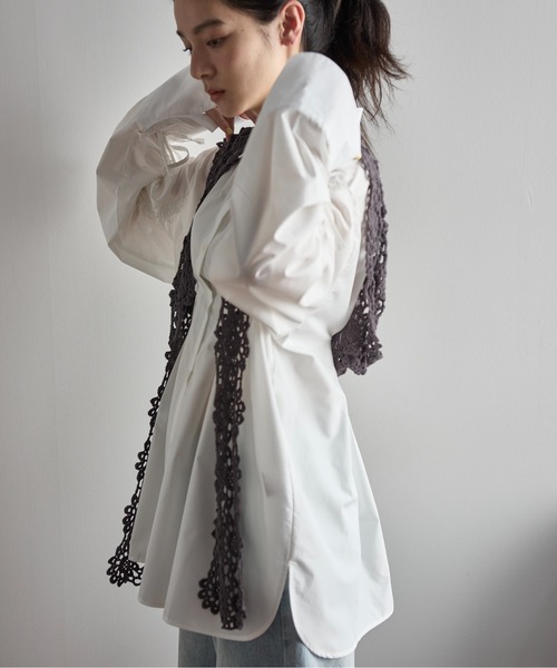 THE YOn（ザヨン）の「フラワークロシェストラップフーディーバラクラバ（ニットキャップ/ビーニー・レディース・ブラック/アイボリー/チャコールグレー・FREE）」の11枚目の写真