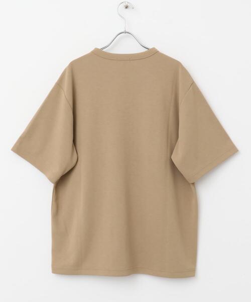 ITEMS URBANRESEARCH(アイテムズ アーバンリサーチ)の「『速乾/イージーケア/UVカット』高機能ポンチショートスリーブカットソー(Tシャツ/カットソー・メンズ・ブラック/ベージュ/ブルー/ホワイト・SMALL/MEDIUM/LARGE)」の20枚目の写真