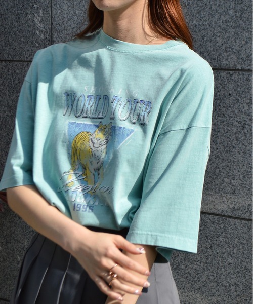 spiritoso(スピリトーゾ)の「【spiritoso】World TourタイガープリントTシャツ(Tシャツ/カットソー・レディース・グレイッシュベージュ/サックスブルー/ブラウン/グリーン系/ラベンダー・FREE)」の14枚目の写真
