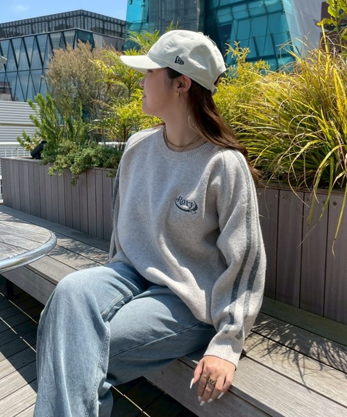 ROXY(ロキシー)の「BON VOYAGE WITH ROXY /ロキシーバックフラワージャガードクルーネックニットセーター(ニット/セーター・レディース・オレンジ/グレー/チャコールグレー・MEDIUM/LARGE)」の15枚目の写真
