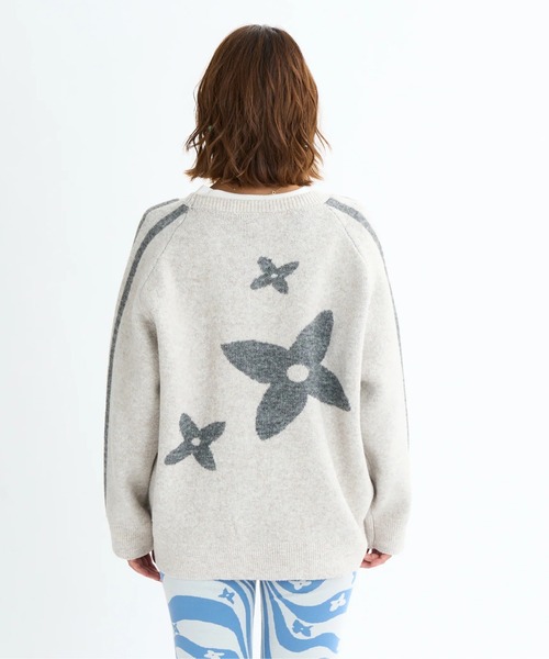 ROXY(ロキシー)の「BON VOYAGE WITH ROXY /ロキシーバックフラワージャガードクルーネックニットセーター(ニット/セーター・レディース・オレンジ/グレー/チャコールグレー・MEDIUM/LARGE)」の19枚目の写真