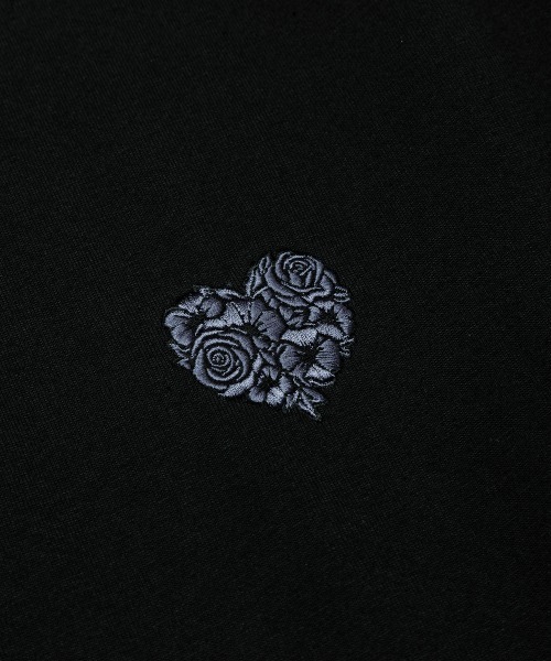 rehacer(レアセル)の「rehacer : Flower Drop Relax Fit T-shirt / フラワー ドロップ リラックスフィット Tシャツ(Tシャツ/カットソー・メンズ・ホワイト/ブラック・SMALL/MEDIUM/LARGE/X-LARGE)」の10枚目の写真